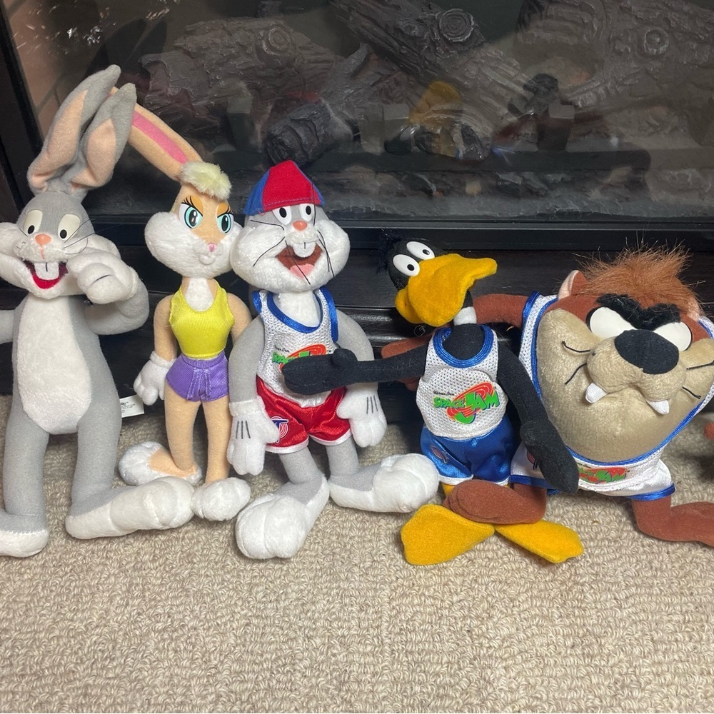 Vintage Looney Tunes Space Jam plush stuffed animals